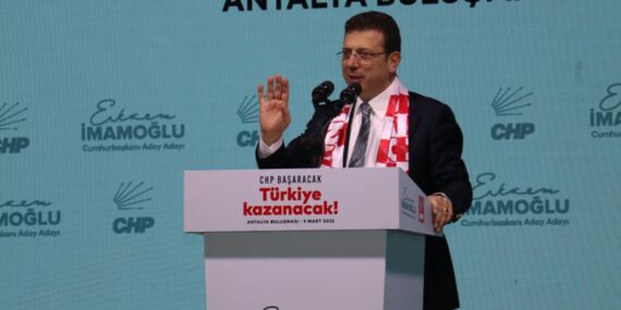 İmamoğlu: Ön seçim demokrasi için büyük bir adım!