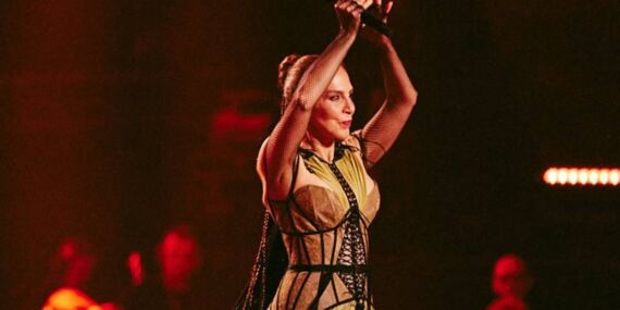 Kendi şarkısını paylaştı mahkemelik oldu: Sertab Erener’e şok dava!