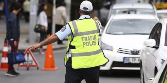 İstanbul’da bazı yollar trafiğe kapatıldı