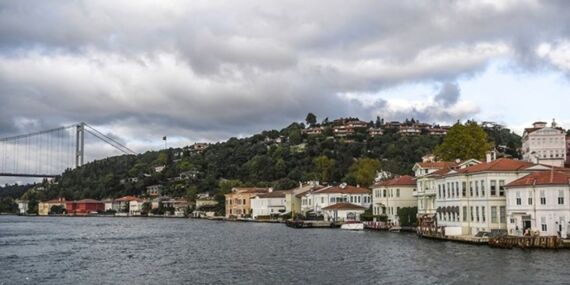 Boğaz’da deprem korkusu! Tarihi yalılar satışa çıktı