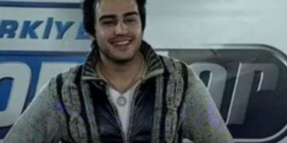 Boşandı, evini kaybetti, sokaklarda yaşadı… Popstar Rıza Tamer yıllar sonra ortaya çıktı!