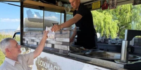 Bursa’da Papa Francis için lokma döküldü: İznik’te üzüntü hakim…