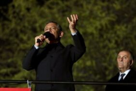 CHP Şişli’de halkla buluştu Özgür Özel’den Erdoğan’a rest 'Haddini bil!'