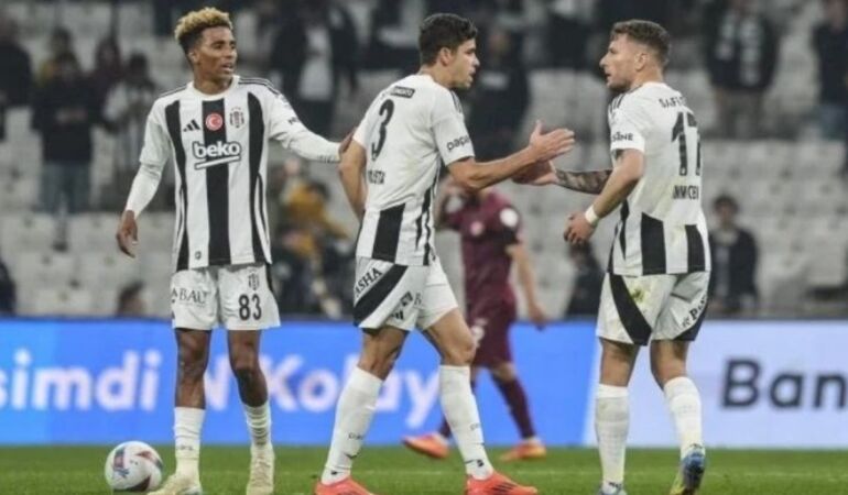 Derbi öncesi Beşiktaş'ta yüzler gülüyor Cezalı oyuncu yok!