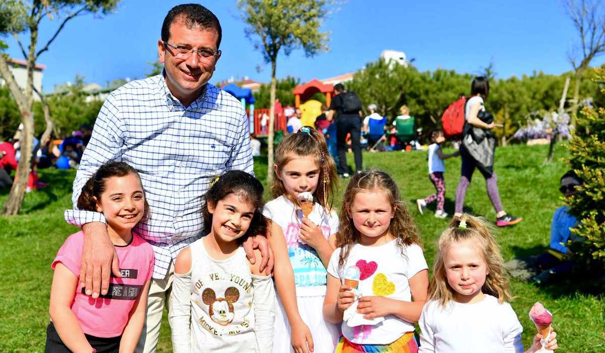 Ekrem İmamoğlu 23 Nisan'ı kutladı 'Bu memleket çocukların'
