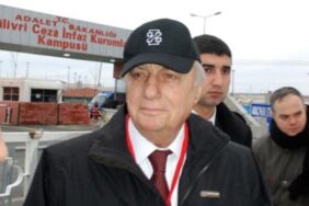 İmralı görüşmeleri sürerken Balyoz Davasında flaş gelişme Atatürkçü komutanlara hapis cezaları onandı