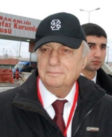 İmralı görüşmeleri sürerken Balyoz Davasında flaş gelişme Atatürkçü komutanlara hapis cezaları onandı