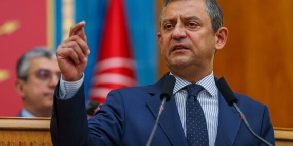 Özgür Özel’in ‘Onursal Adıgüzel’ tepkisi net: ‘Bu darbeye sonuna kadar direneceğiz’