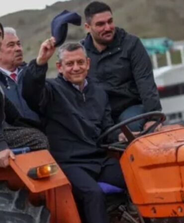 Özgür Özel'den traktörlü Yozgat mitingine özel anlamlı kapak fotoğrafı