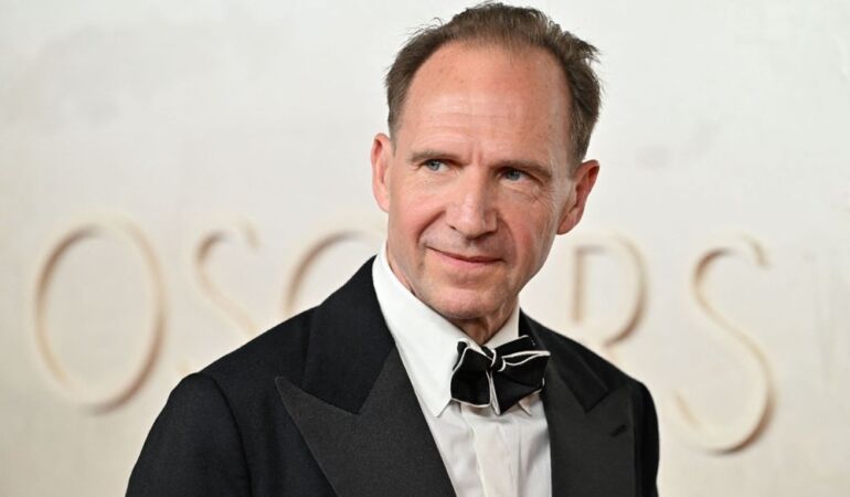 Ünlü oyuncu Ralph Fiennes’tan ‘Voldemort’ açıklaması!