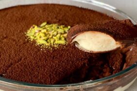 Şerbetli tatlı sevenlere... Kaşık kaşık yedirten Spoonful tatlısı tarifi!