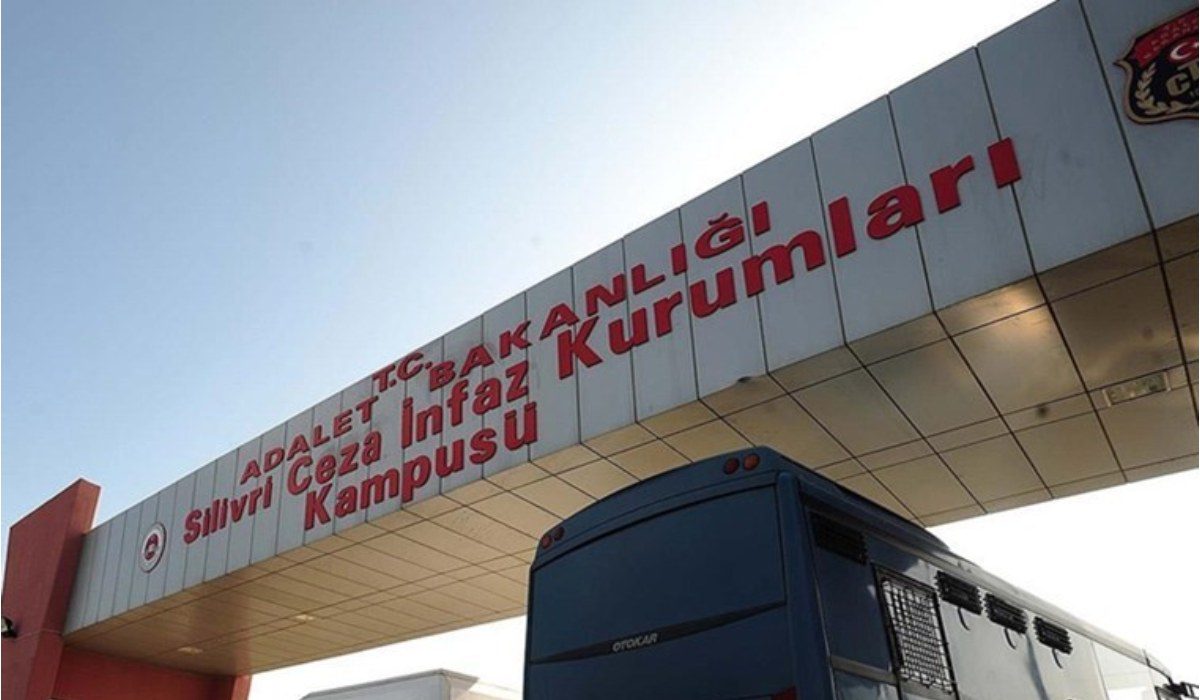 Silivri'de gece yarısı operasyon! İBB tutukluları çevre illere götürülüyor
