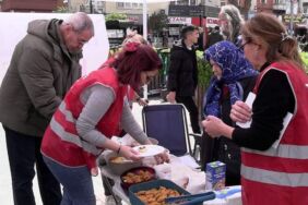 TİP, Karşıyaka’da 'Boykot Kafe' kurdu 'Yerel üretimi destekle, dayanışmayı büyüt!'