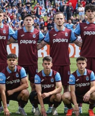 Trabzonspor UEFA Gençlik Ligi'nde ikinci oldu!