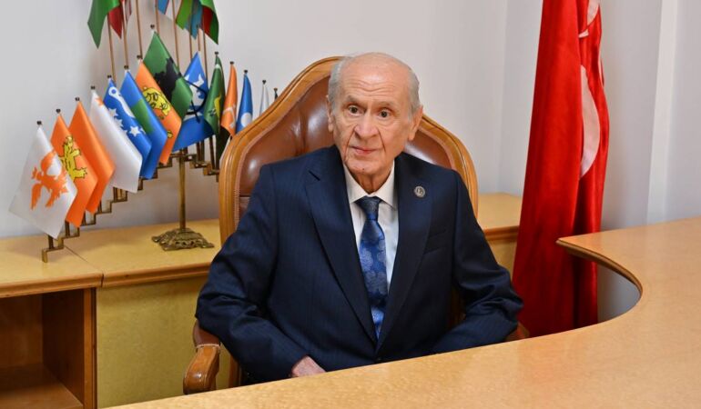 CHP’den Devlet Bahçeli’ye ‘Ahmet Özer’ şikayeti: ‘Ortağınız çözümü her gün biraz daha boğuyor’