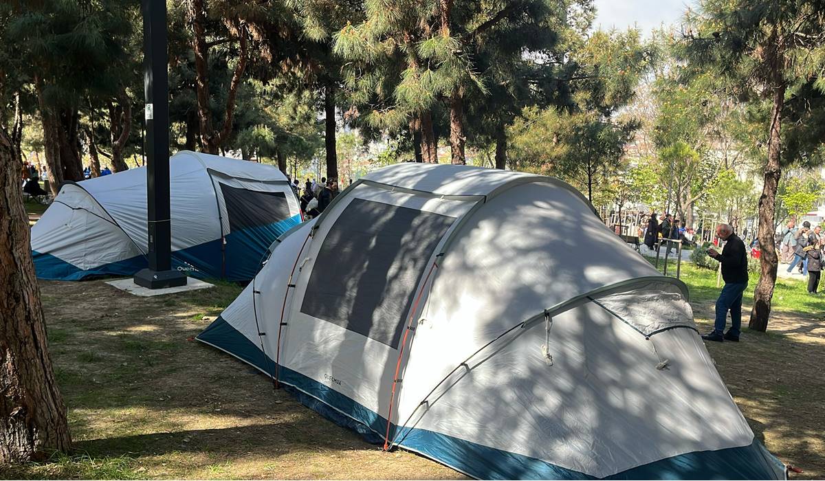 istanbul deprem çadır