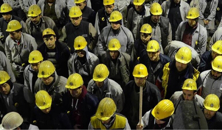 Maden ocağında faaliyetler durdu! Soma’da 1361 madenci için kritik gün
