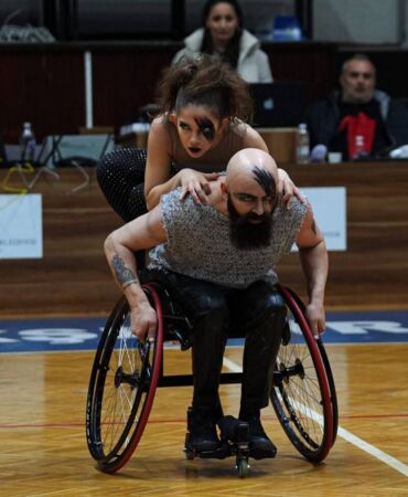 Para Dans Türkiye Şampiyonası İzmir'de başladı