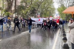 1 Mayıs kutlamalarına coşkulu katılım Oyuncular sendikası miting alanına koşarak girdi!