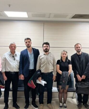 1 Mayıs'ta İstanbul Emniyet Müdürlüğü önündeki müdahaleye karşı Avukatlar suç duyurusunda bulundu