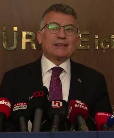 AKP Grup Başkanı Abdullah Güler