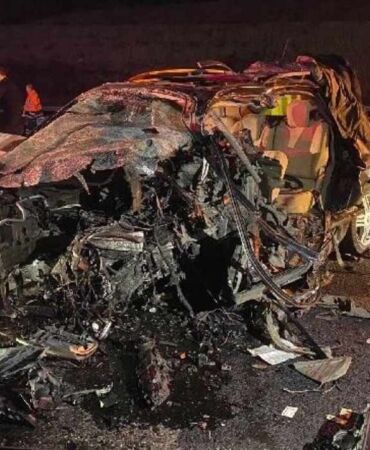 Ankara-Niğde Otoyolunda feci kaza… Araçlar kafa kafaya çarpıştı!