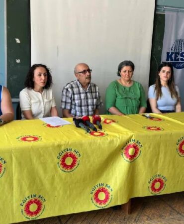 Anne-Baba Dayanışma Ağı'ndan çağrı 'Herkesi 30 Mayıs’ta Silivri’ye bekliyoruz'