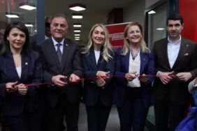 Bakırköy Kent Lokantası açıldı 'Onu tutuklayarak ya da sosyal medya hesaplarını kapatarak durduramazsınız''