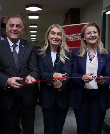 Bakırköy Kent Lokantası açıldı 'Onu tutuklayarak ya da sosyal medya hesaplarını kapatarak durduramazsınız''