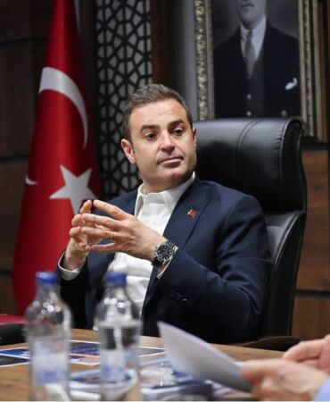 Balıkesir Büyükşehir Belediyesi Başkanı Ahmet Akın