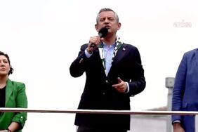 Bursa’da 'Millet iradesine sahip çıkıyor' mitingi... Özgür Özel 'Ahtapotu sadece kendisi görüyor!'