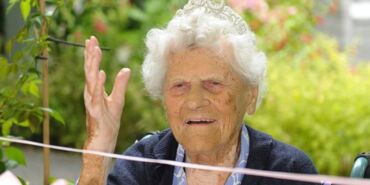 Dünyanın en yaşlı insanı artık bir İngiliz Ethel Caterham 115 yaşında