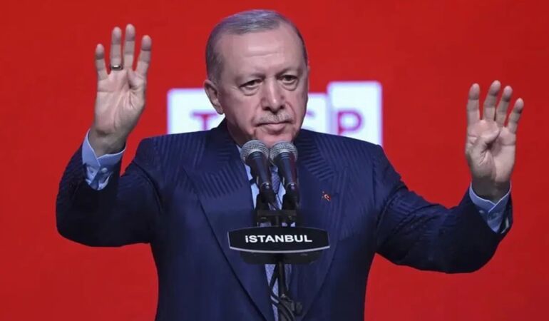 Erdoğan gençlik zirvesinde konuştu 'Emri hak vaki olana kadar burada olacağız'
