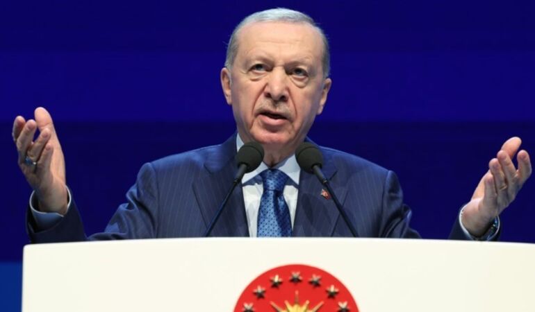 Cumhurbaşkanı Erdoğan’dan çok konuşulacak adaylık açıklaması!