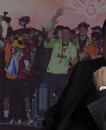 Galatasaray'ın şampiyonluk kutlamasında Coşkun Sabah krizi! 'Kulübe yakışmadı'