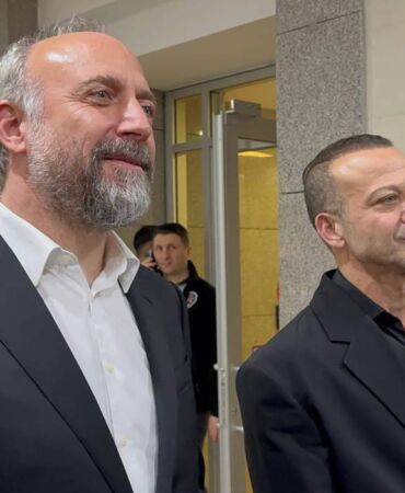 Halit Ergenç ve Rıza Kocaoğlu