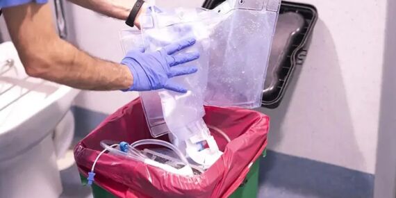 Hastane malzemelerini yiyen yeni bir bakteri türü keşfedildi!