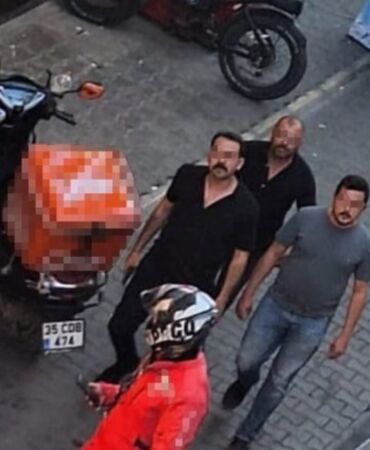 İzmir'de Zafer Partililer ile ülkücü grup arasında tartışma! Silah mı, telefon mu