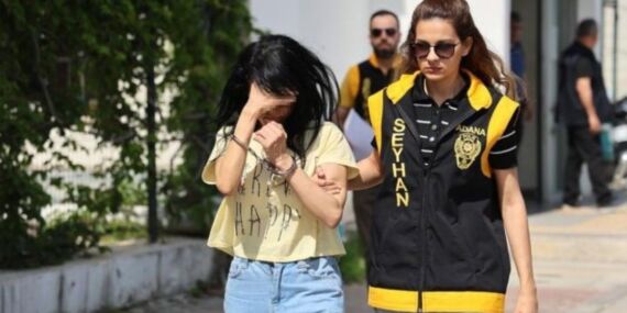 Otizmli öğrencilere şiddet uygulayan öğretmen tutuklandı!