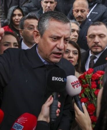Özgür Özel'den Kartal Meydanı'nda 'Taksim' mesajı 'Taksim’e bakınca iktidarın öz güvensizliği görülüyor'