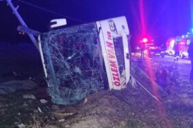 Van'da yolcu otobüsü devrildi Çok sayıda yaralı