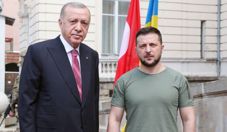 Cumhurbaşkanı Erdoğan ve Ukrayna Devlet Başkanı Zelenski arasında kritik görüşme!