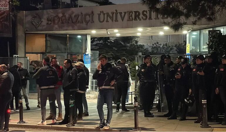 Boğaziçi Üniversitesi’ndeki ‘Nureddin Yıldız’ protestosunda 82 öğrenciye takipsizlik