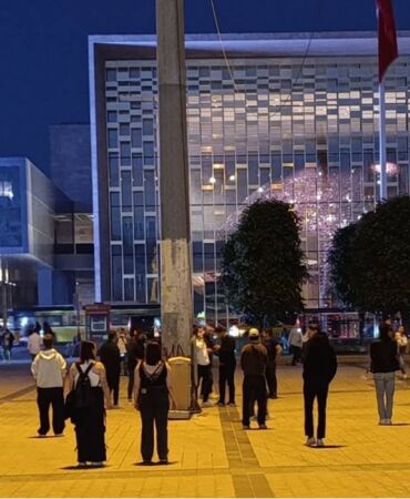 duran adam eylemi taksim