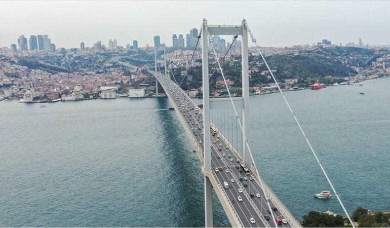 Yeni yıl öncesi köprü ve otoyollara zam!