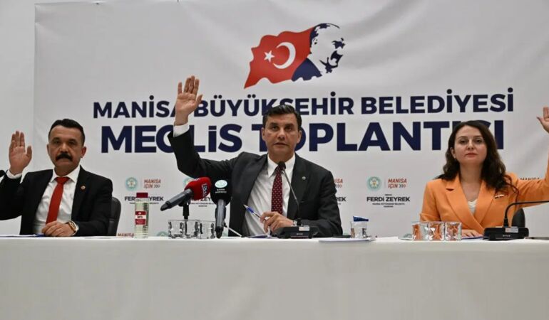 AKP’den Ferdi Zeyrek sonrası Manisa kararı Başkanlık seçiminde aday çıkaracak mı
