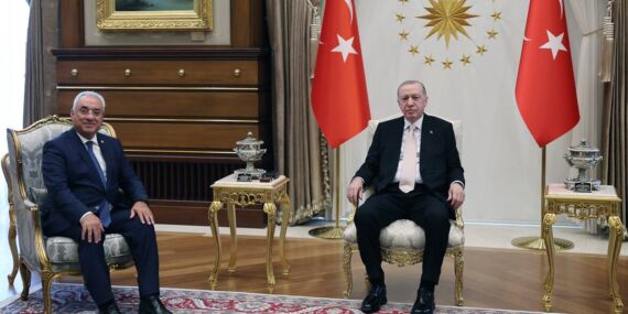 Cumhurbaşkanı Erdoğan’dan sürpriz görüşme!