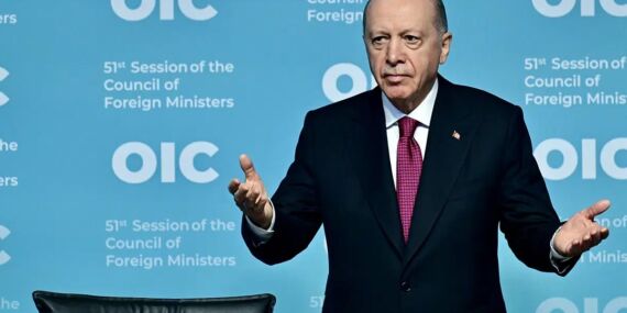 Eski milletvekilinden ‘Erdoğan yalnız’ çıkışı!