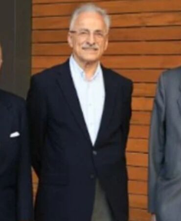Eski CHP liderlerinden ortak çağrı 'Özgür Özel’in yanında durulmalı