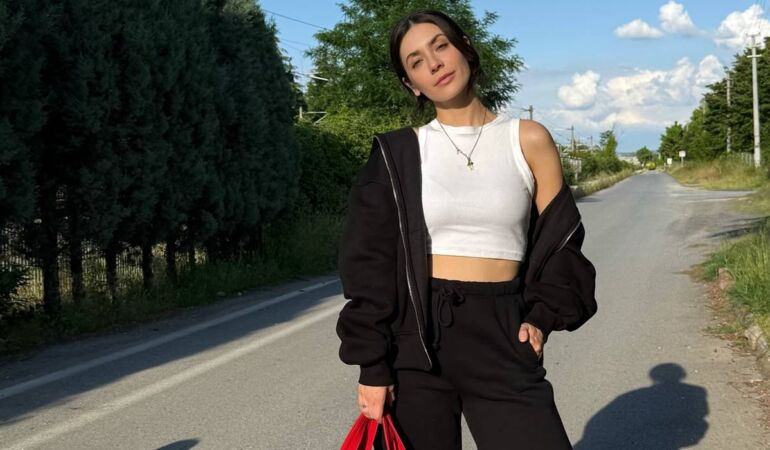 Fulya Zenginer’den oyunculuk itirafı: ‘Dönmem’
